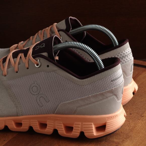 On Running Sneakers Womens SZ 11 Gray Orange Cloud X Athletic Training Gym Shoes - Picture 8 of 16